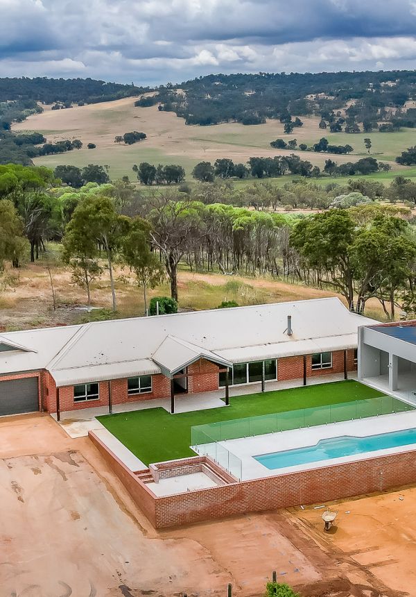 Paul Malynn Homes | Luxury Custom Dream Home Builder - Rural Homes Western Australia